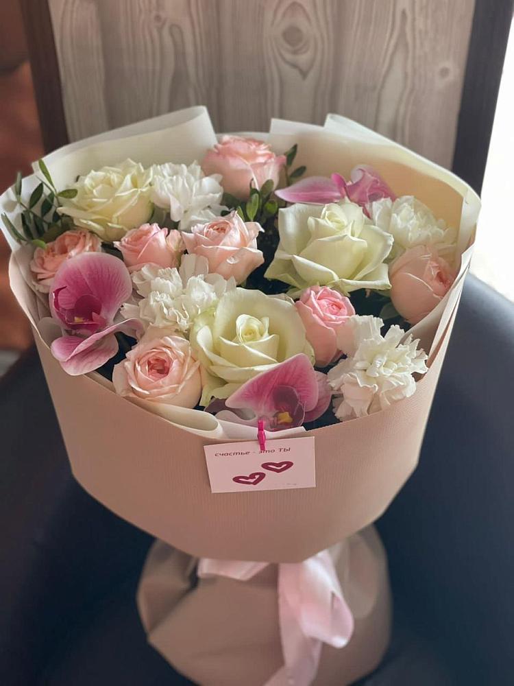 Букет цветов из: Орхидеи, Розы и Гвоздики в Судислово