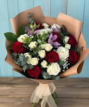 Букет цветов из:  Розы и Альстромерии в Судислово