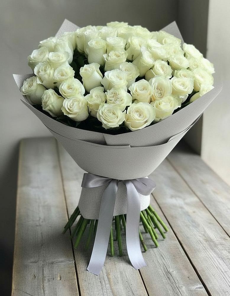 Букет 35 Белых роз в Судислово