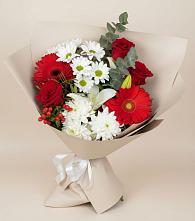 Букет цветов из:  Розы, Хризантемы, Герберы и Лилии в Судислово