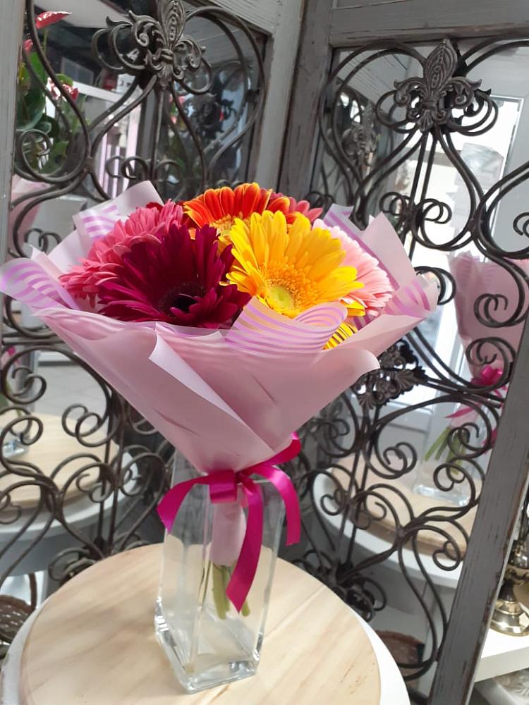 Букет цветов из: Герберы в Судислово