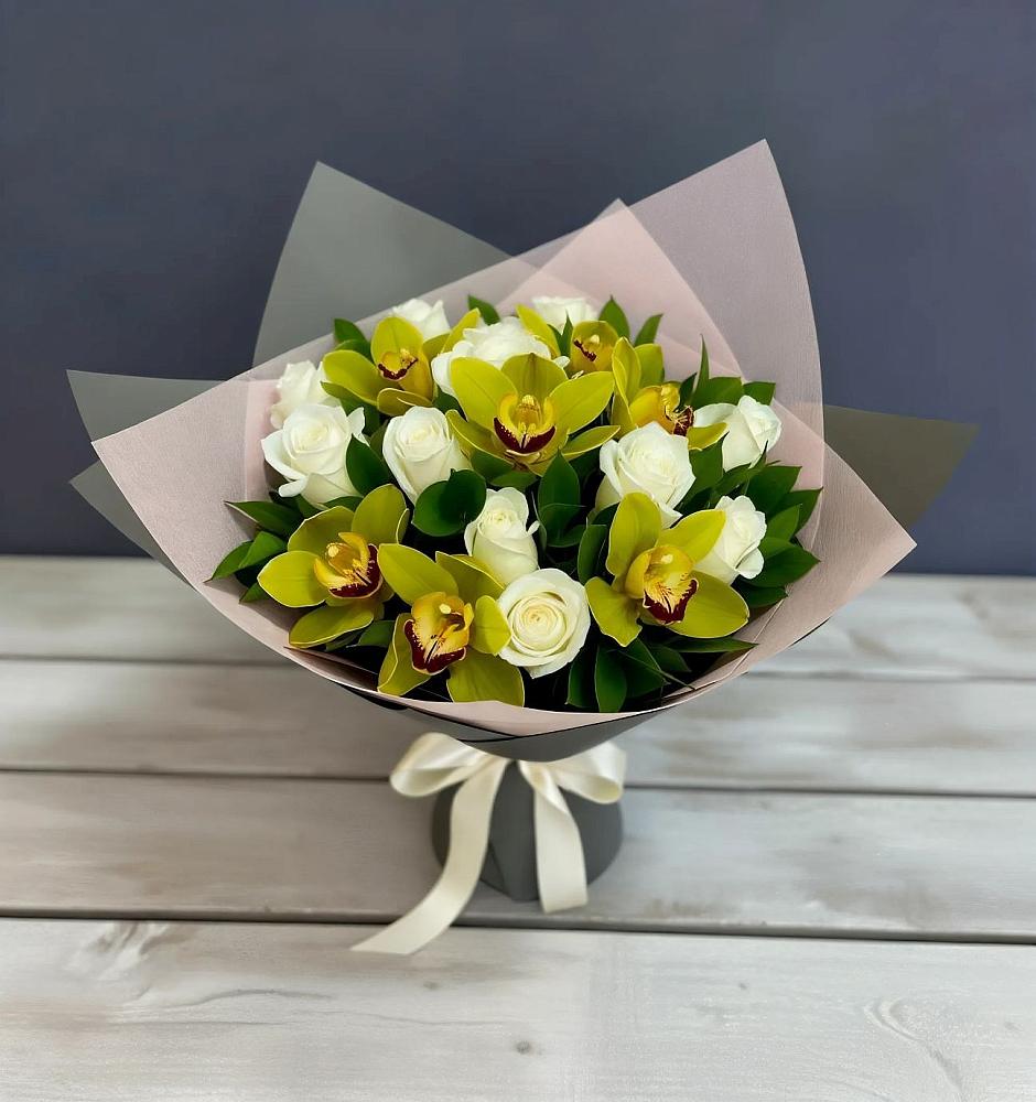 Букет цветов из: Орхидеи и Розы в Судислово