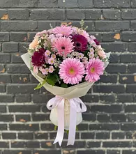 Букет цветов из:  Герберы и Хризантемы #REPLACE_PRED# Судислово