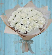 Букет цветов из:  Гвоздики в Судислово
