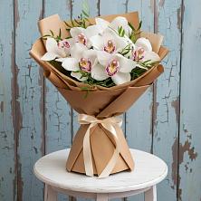 Букет цветов из:  Орхидеи и Розы в Судислово